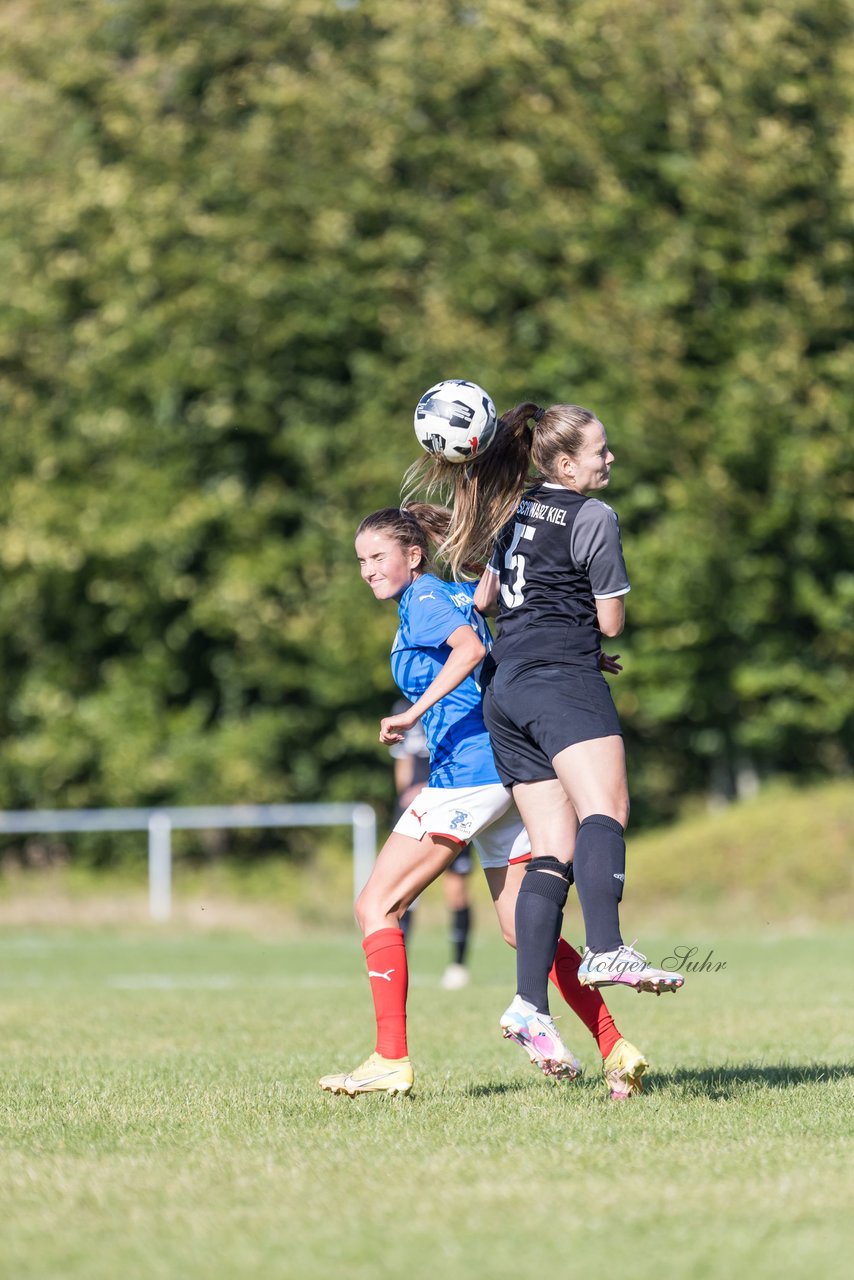 Bild 358 - F Holstein Kiel 2 - SSG Rot-Schwarz Kiel 2 : Ergebnis: 5:0